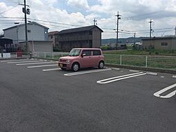 4 / 4