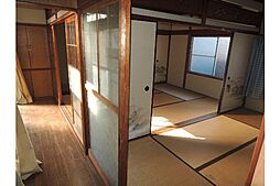 居間