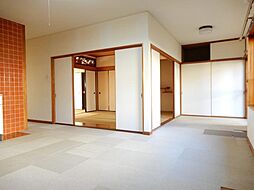 居間