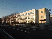 八日市北小学校 まで約 150 m