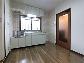 ヴィラ・シメノ  ｜ 滋賀県東近江市中小路町（賃貸マンション1DK・1階・43.20㎡） その7