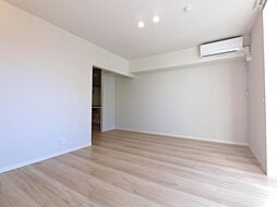 アーバンプロムナードIII 2階1LDKのリビング/ダイニング