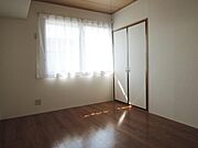 画像は反転タイプの部屋のものです。