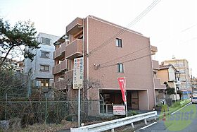 ファイングランデ  ｜ 兵庫県神戸市北区鈴蘭台東町2丁目9-10（賃貸マンション1K・2階・29.45㎡） その1