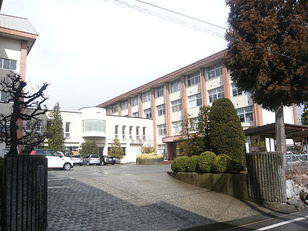 画像27:高校「長野県下伊那農業高校まで2450m」