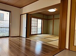 居間