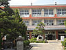 周辺：小学校「飯田市立松尾小学校まで1593m」