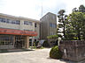 周辺：小学校「飯田市立竜丘小学校まで1765m」