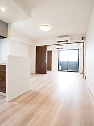 ドゥーエ梅屋敷 3階1LDKのリビング/ダイニング