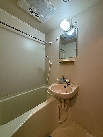 浴室