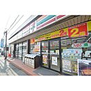 コンビニ「セブンイレブン広島亀山7丁目店まで81ｍ」