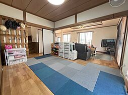 居間