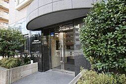 17 / 22
