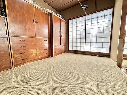 ナカジツなら和室から洋室の変更のご提案もワンストップサービスで可能です♪
