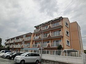 ブランシュ富士 103 ｜ 岡山県岡山市中区西川原1丁目（賃貸マンション1K・1階・18.31㎡） その1