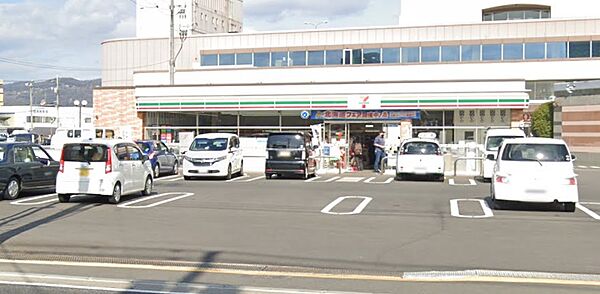 【コンビニエンスストア】セブンイレブン 岡山百間川橋店まで830ｍ