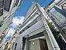 外観：豊かな居住性とクオリティが見事に調和した住空間は、住まうことの喜びを感じさせてくれます。