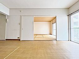居間