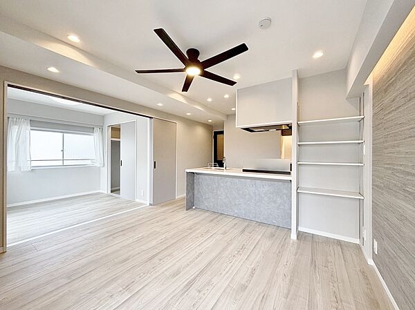 リビング/ダイニング