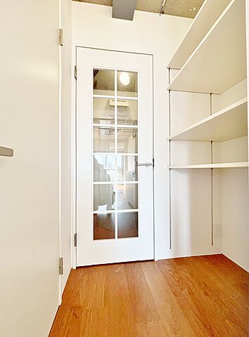 収納 柏木ハイツ 8階/-