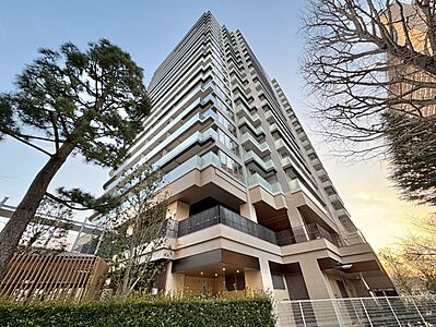 外観:資料には掲載していない情報が、現地にはたくさんあります。是非一度、現地をご確認ください。 外観:資料には掲載していない情報が、現地にはたくさんあります。是非一度、現地をご確認ください。