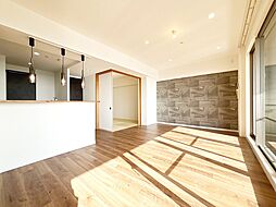 居心地の良い空気感は、暮らしのステージを彩り、心からのやすらぎと満足感を与えてくれます。