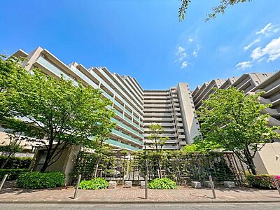 外観：資料には掲載していない情報が、現地にはたくさんあります。是非一度、現地をご確認ください。