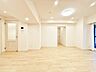リビング/ダイニング：「空間が織り成すひとつ先の住み心地」を演出します。