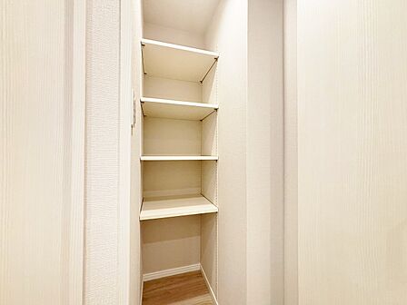 暮らし心地を大きく左右する収納を、適材適所に配置し使い勝手を考慮しました。