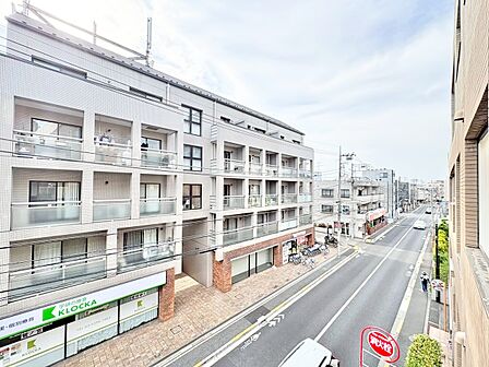 頬をなでる、優しい風を感じることが出来ます。