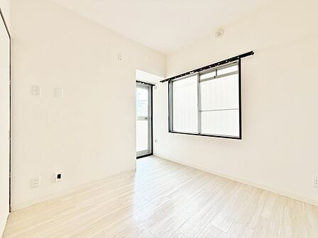 豊かな居住性と、安心感を満たすクオリティが見事に調和した住空間。