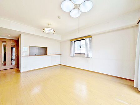 豊かな居住性と、安心感を満たすクオリティが見事に調和した住空間。