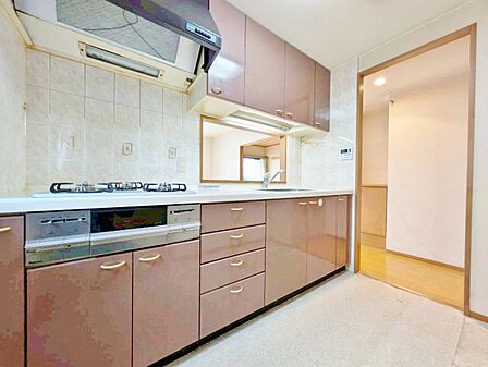 洗練されたスタイリッシュなデザイン性と使いやすさを備えた仕様。