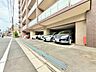 駐車場：本物件の駐車スペースです。車種制限のある場合もございますので、お気軽にお問い合わせくださいませ。