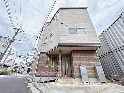 外観:資料には掲載していない情報が、現地にはたくさんあります。是非一度、現地をご確認ください。 外観:資料には掲載していない情報が、現地にはたくさんあります。是非一度、現地をご確認ください。