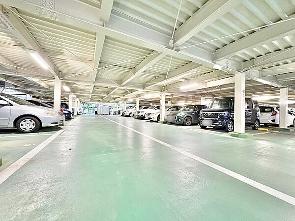 駐車場を拡大表示