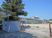 琴陵中学校