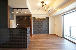 ブランシエスタ白山 9階2LDKのリビング/ダイニング