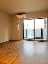 プラウド武蔵新城ステーションマークス 6階3LDKのリビング/ダイニング