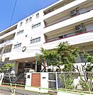 港区立白金小学校（595m）