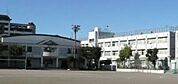 世田谷区立用賀中学校（890m）