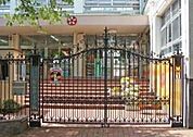 渋谷区立長谷戸小学校（423m）