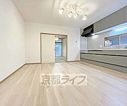 京都市営烏丸線 四条駅 徒歩7分の賃貸マンション 1階2SLDKのリビング/ダイニング