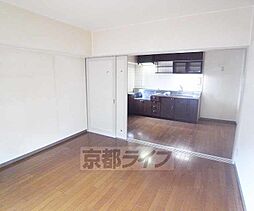 JR山陰本線 花園駅 徒歩8分の賃貸マンション 4階3DKのリビング/ダイニング