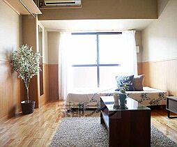 阪急京都本線 西京極駅 徒歩4分の賃貸マンション 2階1Kのリビング/ダイニング