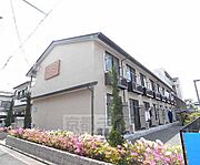 落ち着いた外観です。