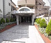マンションの玄関も豪華です。