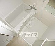 リラックスできるバスルームです・