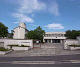 精華南中学校まで495m
