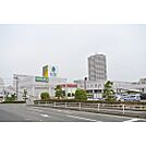 ショッピングセンター「MEGAドンキUNY桃花台店まで421ｍ」